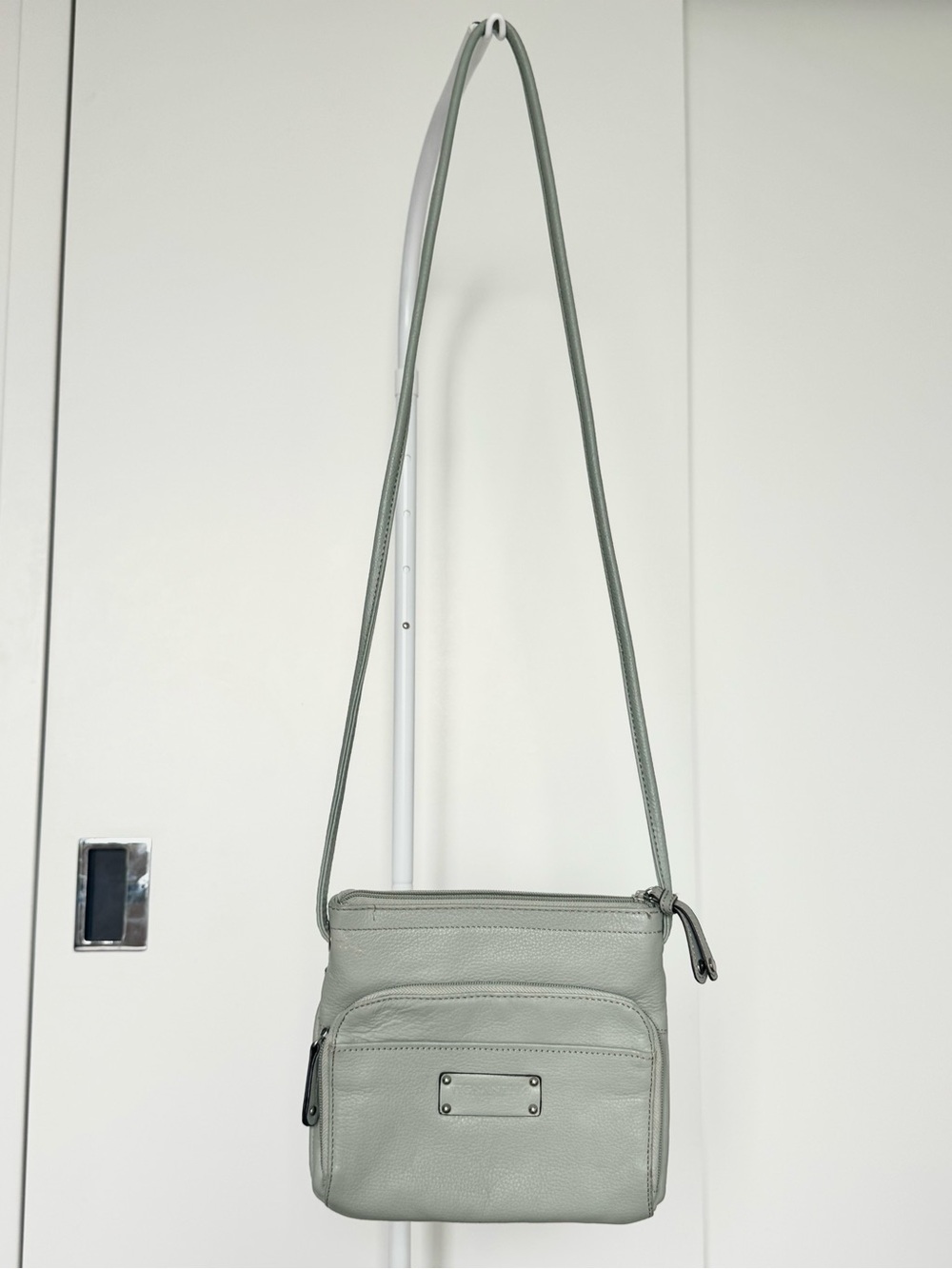 Tignanello Leather Crossbody Bag Mint Gray Y2K Vintage Boho Minimalist Everyday